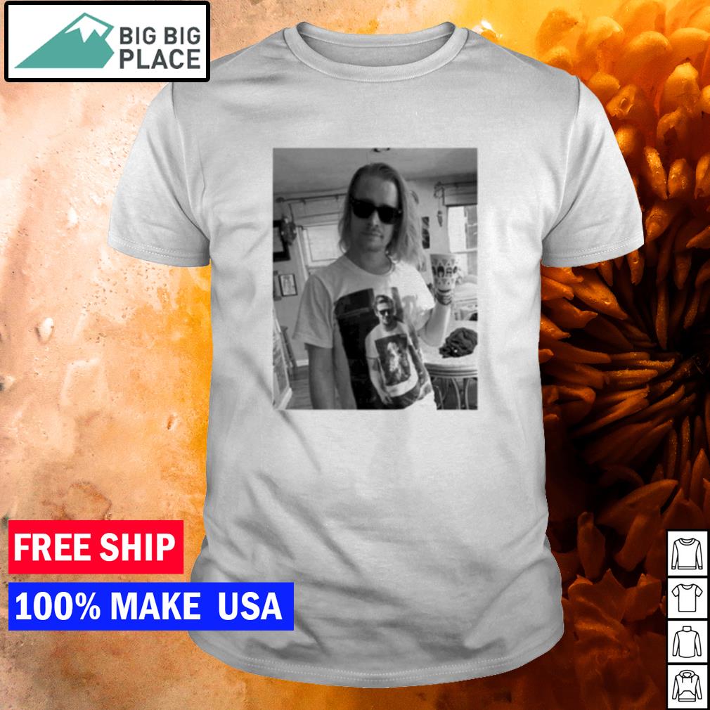 ryan gosling and macaulay culkin shirt